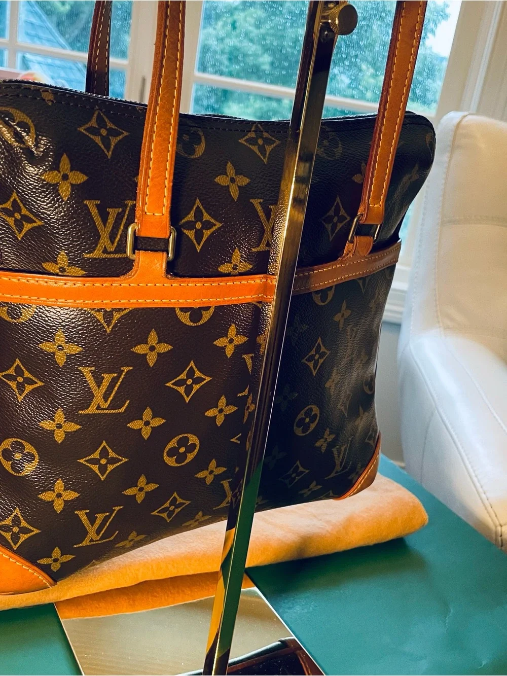 Louis Vuitton Monogram Coussin GM dc04